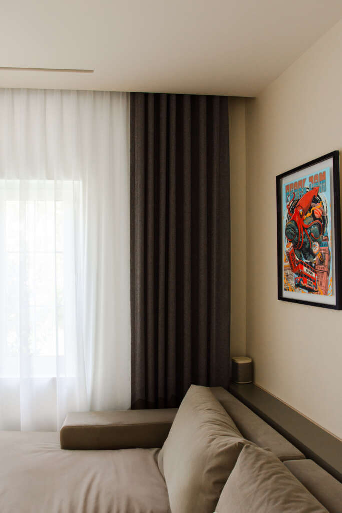 blackout curtains Dubai