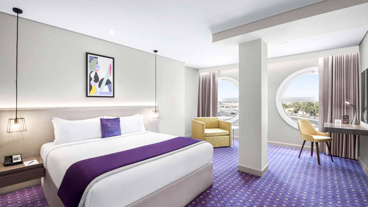 Hotel Window Treatments: Balancing Luxury and Practicality in Dubai